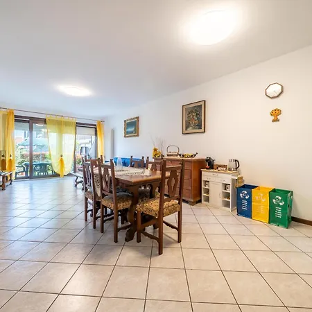 Lägenhet Casa Ester A Due Passi Dal Germignaga