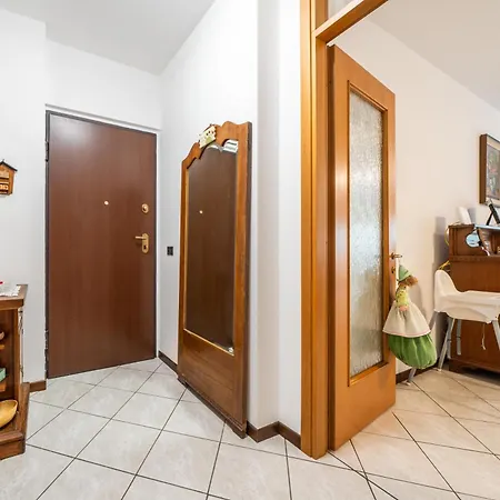 Casa Ester A Due Passi Dal Lägenhet Germignaga